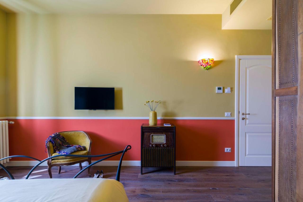 Frimi Boutique Rooms B&B フィレンツェ エクステリア 写真